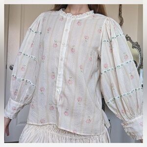 Desperately ISO LoveShackFancy blouse XS or S
